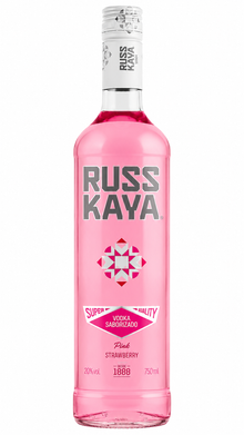Russkaya Pink Strawberry Botella 750 ml